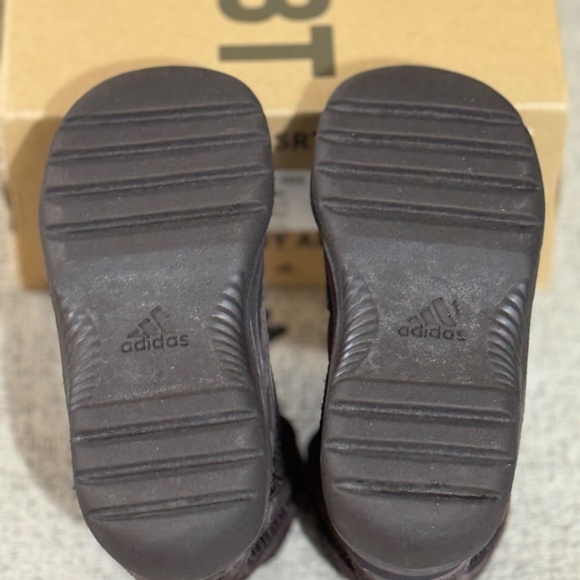 Yeezy Desert Boot Kids - Picture 7 of 8